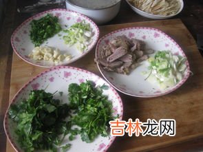 糊卜的家常做法,豫西美食，洛宁蒸肉如何做才地道？