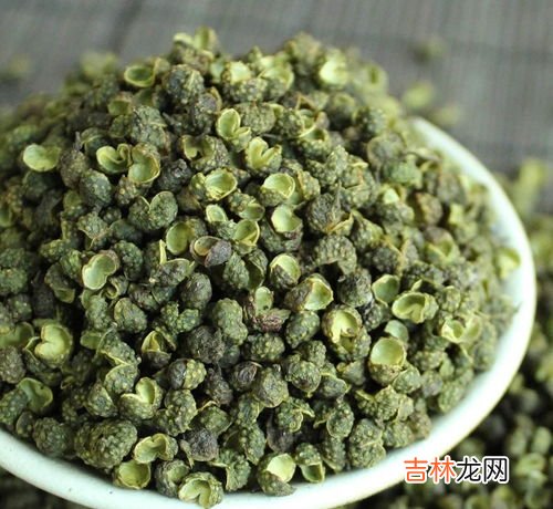 花椒怎么炒出麻味,炒菜，花椒怎么弄才最麻?