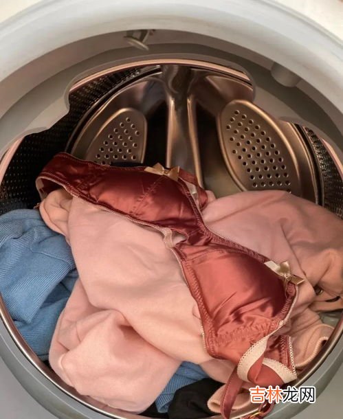 内衣和衣服可以一起洗吗,内衣可以和衣服一起洗吗