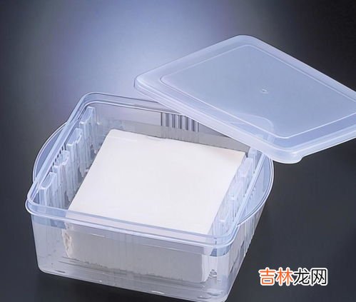 豆腐可以放冰箱第二天再吃吗,豆腐隔夜放冰箱可以吗 能不能吃隔夜的豆腐