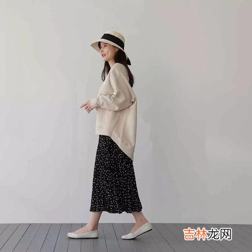 白裙子染色了怎么才能变白,白裙子染色了怎么洗干净 白色衣服染色去除小妙招