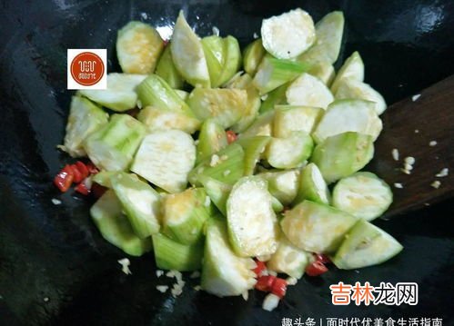 丝瓜可以和鸡蛋一起吃吗,丝瓜能和鸡蛋一起吃吗 丝瓜和鸡蛋吃的后果