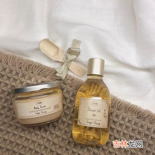 身体磨砂膏能用在脸上吗,磨砂膏是用来清除身体上的死皮的,那磨砂膏能涂脸上吗?