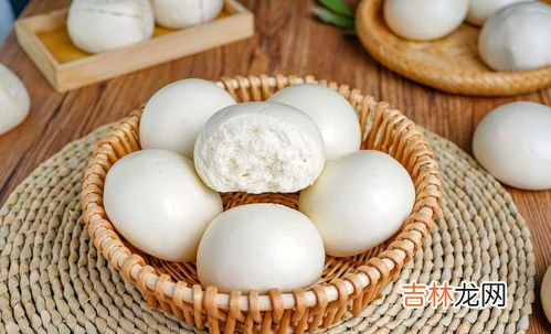 夏天馒头常温下可以放多久,馒头常温放一夜可以吗 馒头常温可以放一夜吗