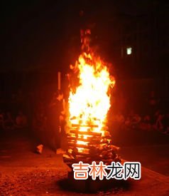 篝火的象征意义,篝火的象征意义