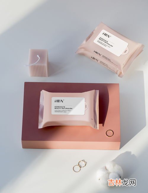 卸妆湿巾可以带上飞机吗,坐飞机可以带印度神油湿巾吗。这个算液体的吗