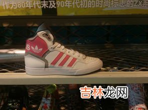 高帮鞋子配什么裤子好看,高帮鞋配什么裤子好看