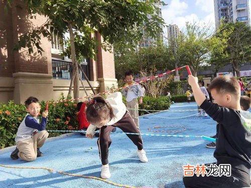 跳绳前这样热身降低损伤风险,如何避免跳绳中的运动伤害?
