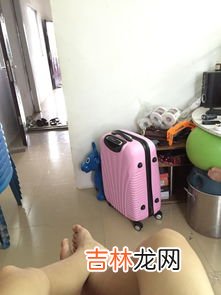小行李箱可以带上飞机吗,行李箱能带上飞机吗
