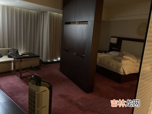 房间太热没有空调怎么降温,房间没空调怎么样降温