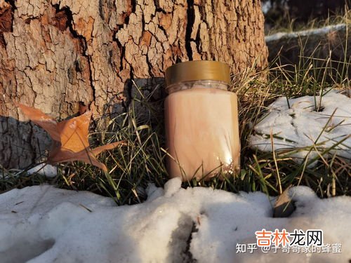 蜂蜜和什么不能同食,吃蜂蜜忌吃什么食物 哪些食物不能和蜂蜜同食