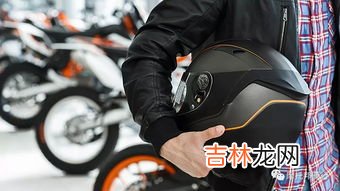 头盔哈气起雾如何处理,冬天摩托车头盔玻璃有哈气怎么解决?