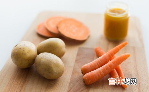 土豆和胡萝卜可以一起吃吗,胡萝卜可以和土豆一起吃吗