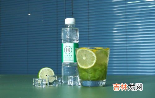 瓶装水打开多久不能喝了,矿泉水开封多久不能喝？