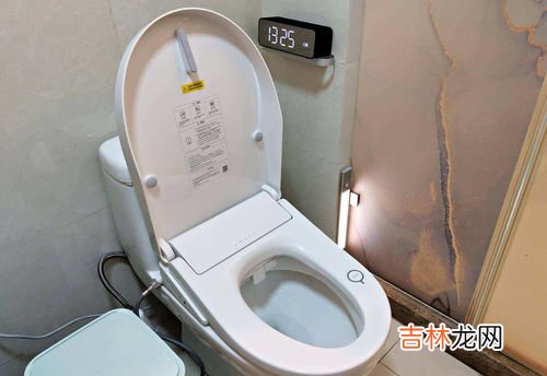 马桶盖是通用的吗,马桶盖新式和老式的通用吗