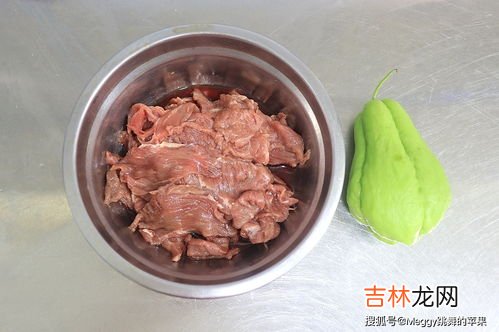 牛肉和苹果能一起吃吗,苹果能和牛肉一起吃吗