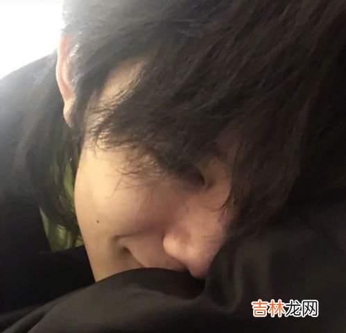 高冷男的弱点,怎样与高冷的男生相处?有哪些小妙招?