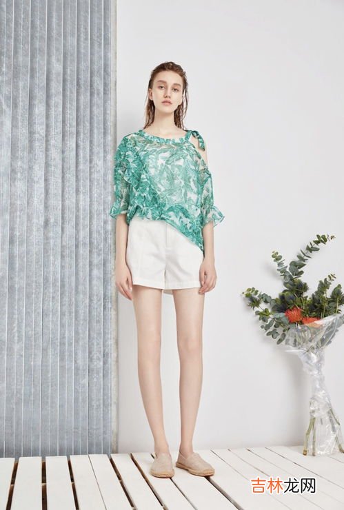 帅气衣服女夏装品牌排行榜,中国十大女装品牌排行榜10强