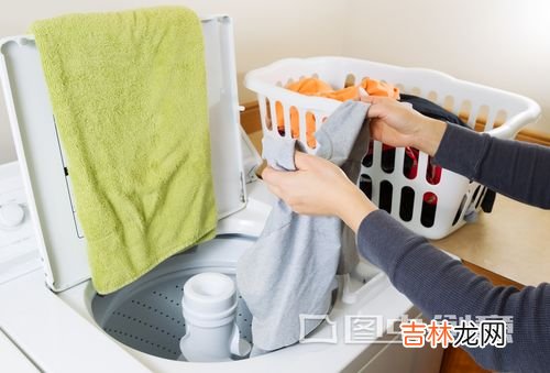 衣服口袋线怎么拆,优衣库羽绒服上的口袋怎么拆