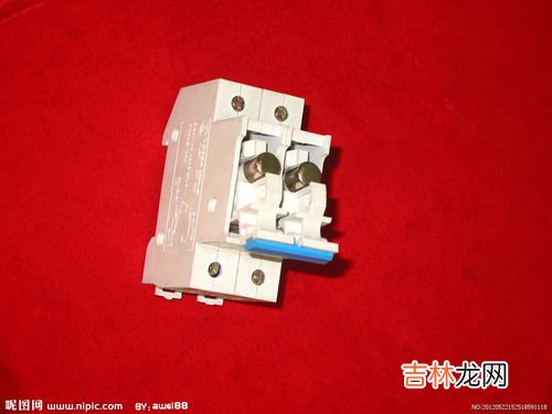 隔离开关的作用,隔离开关的作用