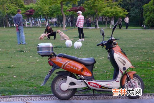 电动车电没用完频繁充电好吗,电动车电没用完频繁充电好吗