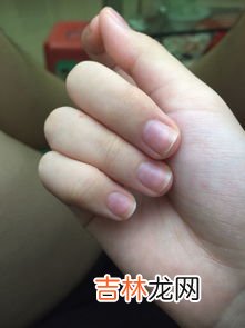 指甲胶怎么卸下来,在家自己怎么卸甲油胶?