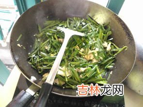 豆腐和韭菜能一起吃吗,韭菜和豆腐相克吗？