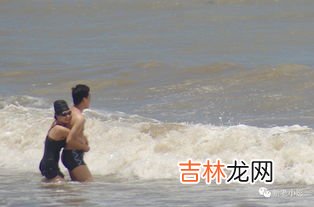 道不行乘桴浮于海指的是谁,“道不行,乘桴浮于海”出自之口。