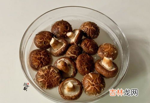 香菇放了一周还能吃吗,香菇放了一周还能吃吗