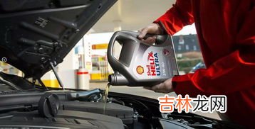 小汽车多少公里换机油最好,汽车跑多少公里换一次机油?