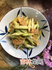 豆角炖肉怎么做,土豆豆角炖肉怎么做？