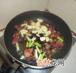 豆干腊肉火锅怎么做,腊肉火锅怎么做？