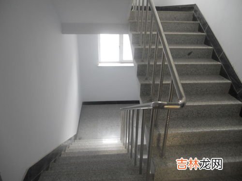 买电梯房还是楼梯房过来人说一下,电梯房和步梯买哪个更好