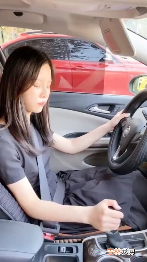 车很少开也要半年去做保养吗,车开的少，需要半年一保养吗
