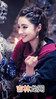 麦迪娜为什么不红,迪丽热巴古力娜扎都红了，同样貌美的新疆小花麦迪娜为何火不起来？