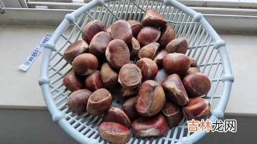板栗内衣剥不掉是什么原因,我把生的板栗壳已经去掉了,但是还有一层内衣特别难去,我想问有没有一种化学去膜的方法,因为我们要大量加工