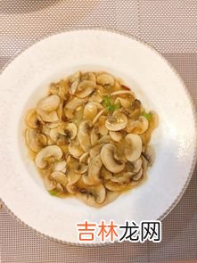 新鲜口蘑需不需要焯水,小炒口蘑，口蘑用焯水吗？