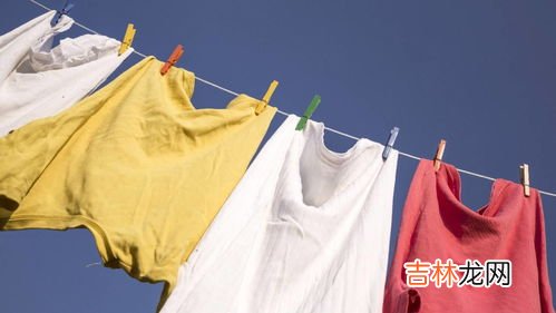 衣服到底要不要反过来晒,衣服要不要反过来晒 衣服怎样晒