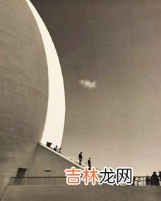 建筑是凝固的音乐是谁说的,国哲学家谢林将建筑作为“凝固的音乐”进行了怎样细致的阐释？