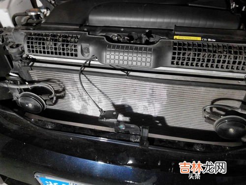 汽车水箱多久加一次水,汽车水箱里的水 应该多久加一次?