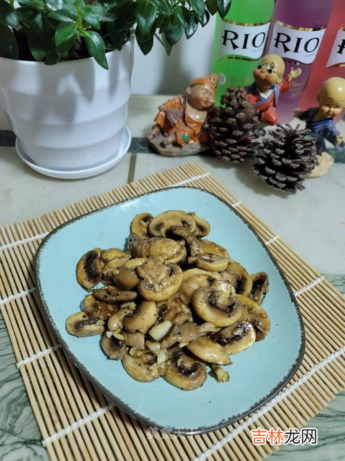 口蘑菌褶黑色能吃吗,口蘑里面一圈黑色能吃吗？