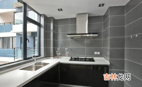 厨房瓷砖又油又粘自制清洗剂清除污渍,厨房地板砖油污去除妙招