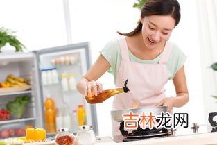 煮饭用冷水还是热水你知道吗,米饭用热水煮还是冷水煮？