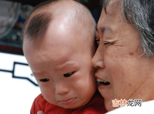 为什么一般人在哭泣时也会流鼻涕,为什么一般哭泣的时候会流鼻涕