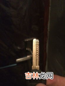 钥匙转不动打不开门怎么办,锁打不开 钥匙拧不动