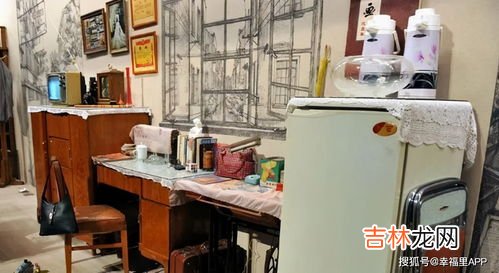 发黄的衣服放冰箱，马上洁白如新！,白衣服上的陈旧黄色污渍怎么去除