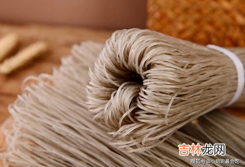 粉丝真假的鉴别方法,粉条是历史悠久的一种加工食品,怎样区分真假粉条?