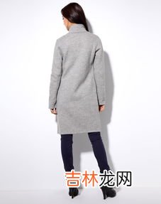 灰色外套内搭什么颜色,深灰色外套搭配什么颜色内搭