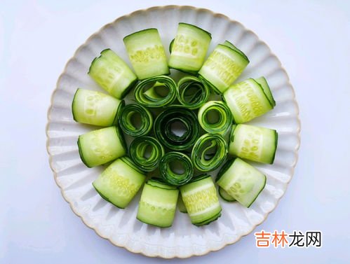 拂手黄瓜要削皮吗,佛手瓜要去皮吗怎么切比较好