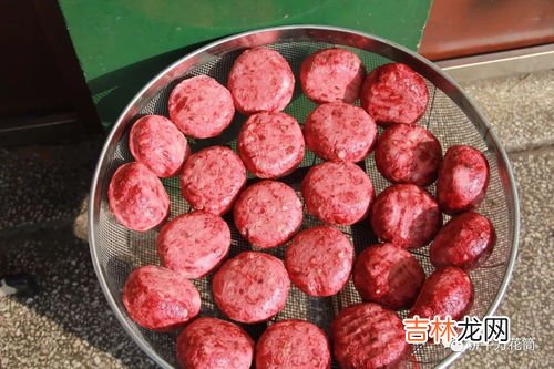 腊肉可以晒太阳吗,腊肉可以晒太阳吗？